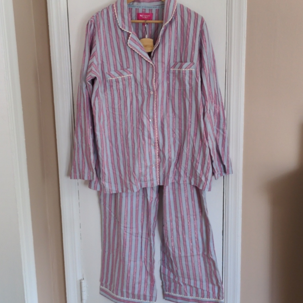 New VS Flannel Pajama set